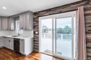 3 Bayview Pl, Locust Valley, NY 11560 - Photo 9