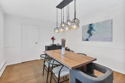 23 Skyview Place, Melville, NY 11747 - Photo 9