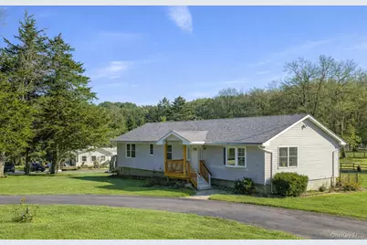 100 Maybrook Road, Campbell Hall, NY 10916 - Photo 1