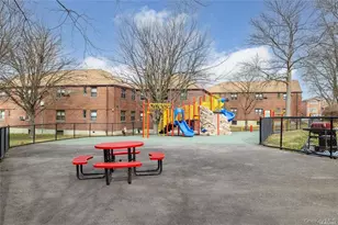 245-48 62nd Ave, Douglaston, NY 11362 - Photo 27