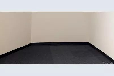 900 Route 109, Lindenhurst, NY 11757 - Photo 13