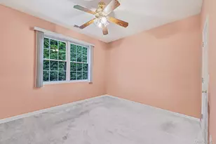 66 Sarah Ct, Amityville, NY 11701 - Photo 15