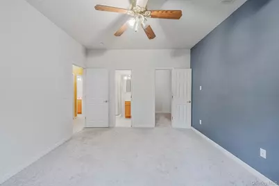 66 Sarah Court, Amityville, NY 11701 - Photo 11