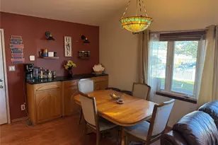 613 Madison Ave, Lindenhurst, NY 11757 - Photo 17