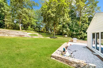 270 Victory Boulevard, New Rochelle, NY 10804 - Photo 23