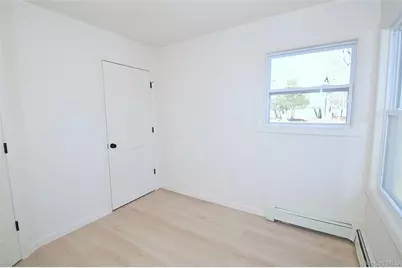 371 Oceanside Street, Islip Terrace, NY 11752 - Photo 23