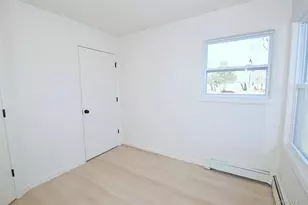 371 Oceanside St, Islip Terrace, NY 11752 - Photo 23