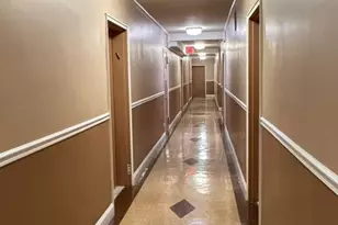 141-05 Pershing Crescent, Briarwood, NY 11435 - Photo 11