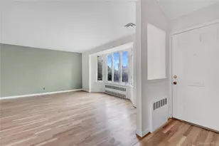 101 Beverly Pl, Levittown, NY 11756 - Photo 3