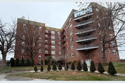 151-05 Cross Island Parkway #3E, Whitestone, NY 11357 - Photo 25