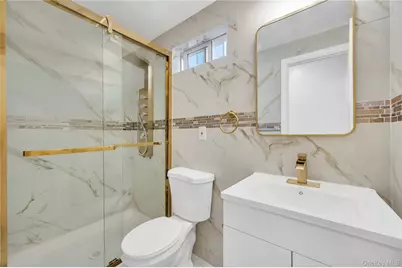 19223 116th Road, Saint Albans, NY 11412 - Photo 13