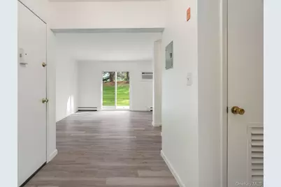 1 Locust Court #C, Fishkill, NY 12524 - Photo 13