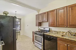 54-09 80th St, Elmhurst, NY 11373 - Photo 11