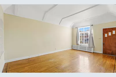 54-09 80th Street, Elmhurst, NY 11373 - Photo 5