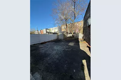 849 E 221st Street, Bronx, NY 10467 - Photo 15