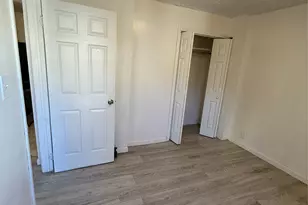 849 E 221st St, Bronx, NY 10467 - Photo 13