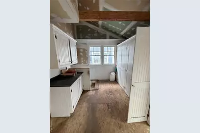 244 Tibbetts Road, Yonkers, NY 10705 - Photo 19