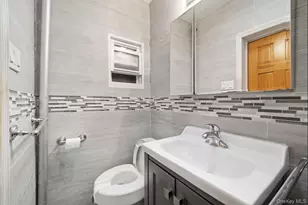 20-15 Menahan St, Ridgewood, NY 11385 - Photo 19