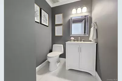 31 Hampshire Court #31, Holbrook, NY 11741 - Photo 13