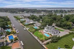 4 Mill Pond Rd, Hampton Bays, NY 11946 - Photo 3