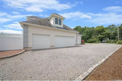 4 Mill Pond Road, Hampton Bays, NY 11946 - Photo 19