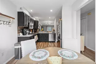 8 Sunridge Ln, Islip, NY 11751 - Photo 5