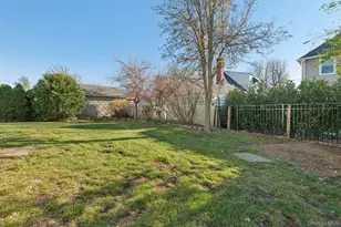 444 Carnation Ave, Floral Park, NY 11001 - Photo 33