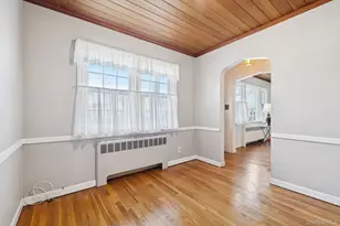 444 Carnation Ave, Floral Park, NY 11001 - Photo 17