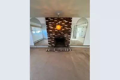 40 East Cherry Street, Central Islip, NY 11722 - Photo 9