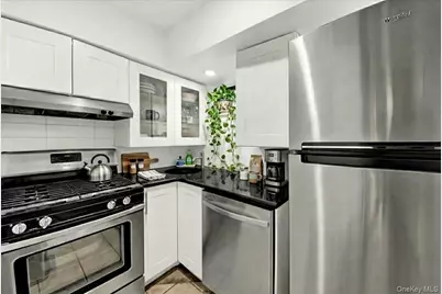 1456 Boston Post Road #K-2, Larchmont, NY 10538 - Photo 19