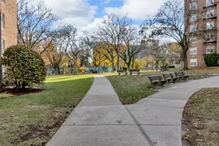 211-40 18th Ave, Bayside, NY 11360 - Photo 39