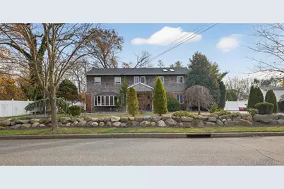 110 Florida Avenue, Commack, NY 11725 - Photo 1