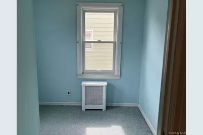 121 Campbell Avenue, Williston Park, NY 11596 - Photo 15