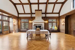 5 Cedar Ln, Glen Cove, NY 11542 - Photo 19