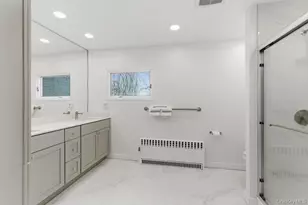 5 Cedar Ln, Glen Cove, NY 11542 - Photo 31