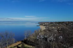 5 Cedar Ln, Glen Cove, NY 11542 - Photo 49