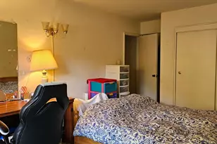 18-50 211th St, Bayside, NY 11360 - Photo 7