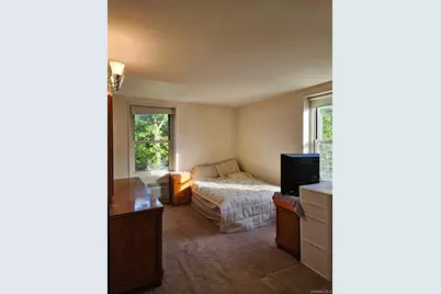 18-50 211 Street #3D, Bayside, NY 11360 - Photo 3