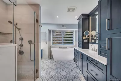 9 Sycamore Drive, Great Neck, NY 11021 - Photo 25