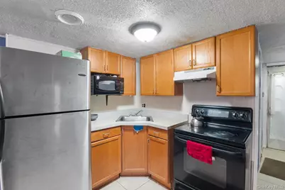 250 Spur Drive S, Bay Shore, NY 11706 - Photo 15