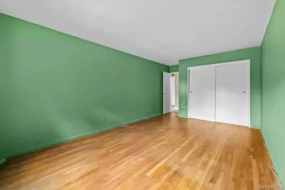 8935 155th Ave #3M, Howard Beach, NY 11414 - Photo 9