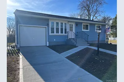 188 Forrest Place, Bay Shore, NY 11706 - Photo 1