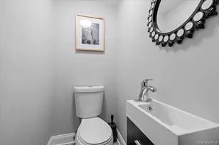 120-30 172nd St, Jamaica, NY 11434 - Photo 11