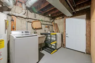 120-30 172nd St, Jamaica, NY 11434 - Photo 19