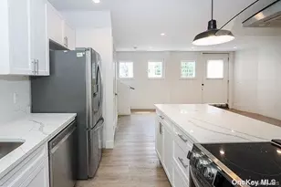 1415 Old Northern Blvd, Roslyn, NY 11576 - Photo 11