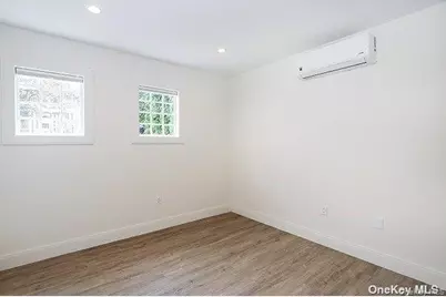 1415 Old Northern Boulevard #5, Roslyn, NY 11576 - Photo 13