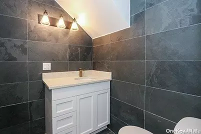 1415 Old Northern Boulevard #5, Roslyn, NY 11576 - Photo 19