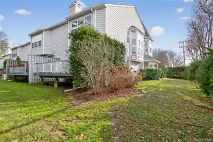 1 Parkridge Ct, Huntington, NY 11743 - Photo 27