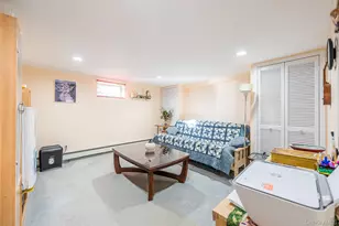 192 Birch Dr, Manhasset Hills, NY 11040 - Photo 33