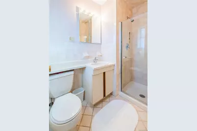 192 Birch Drive, Manhasset Hills, NY 11040 - Photo 25